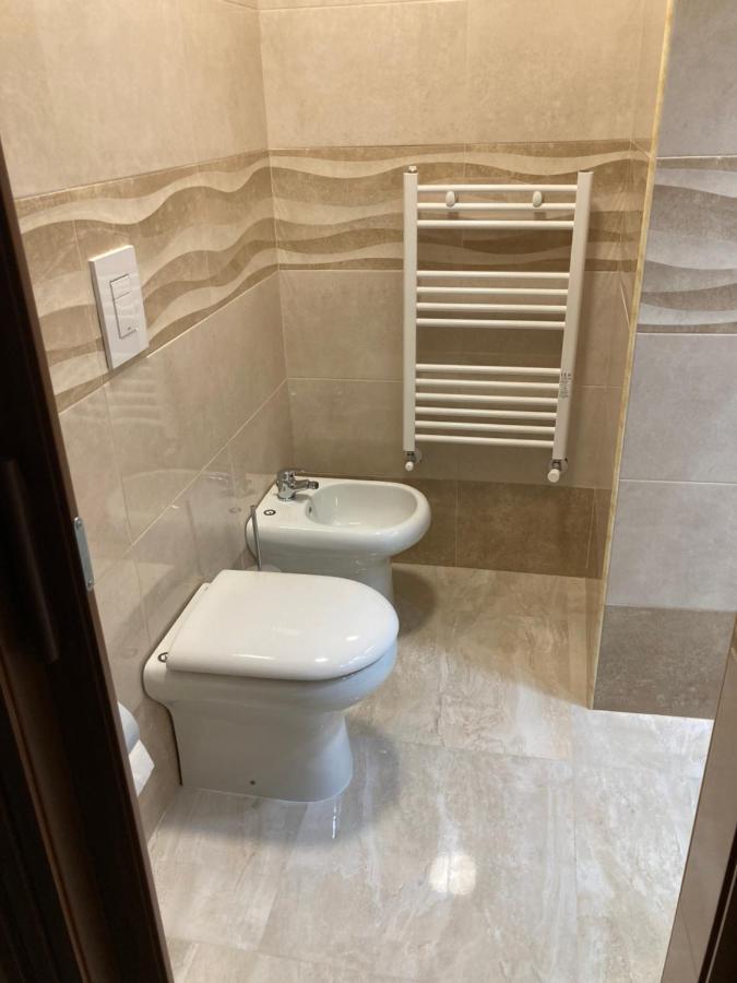 B&B La Reggia Di Rihanna Spa 卡塞塔 外观 照片