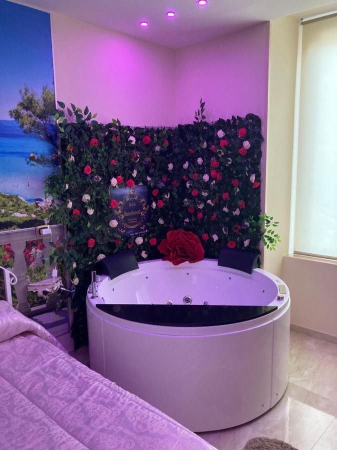 B&B La Reggia Di Rihanna Spa 卡塞塔 外观 照片